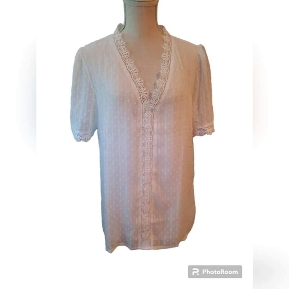 White lace trimmed top